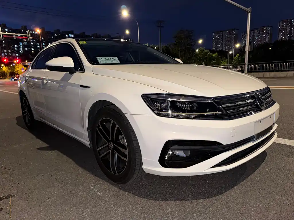Volkswagen Lamando — миниатюра 3