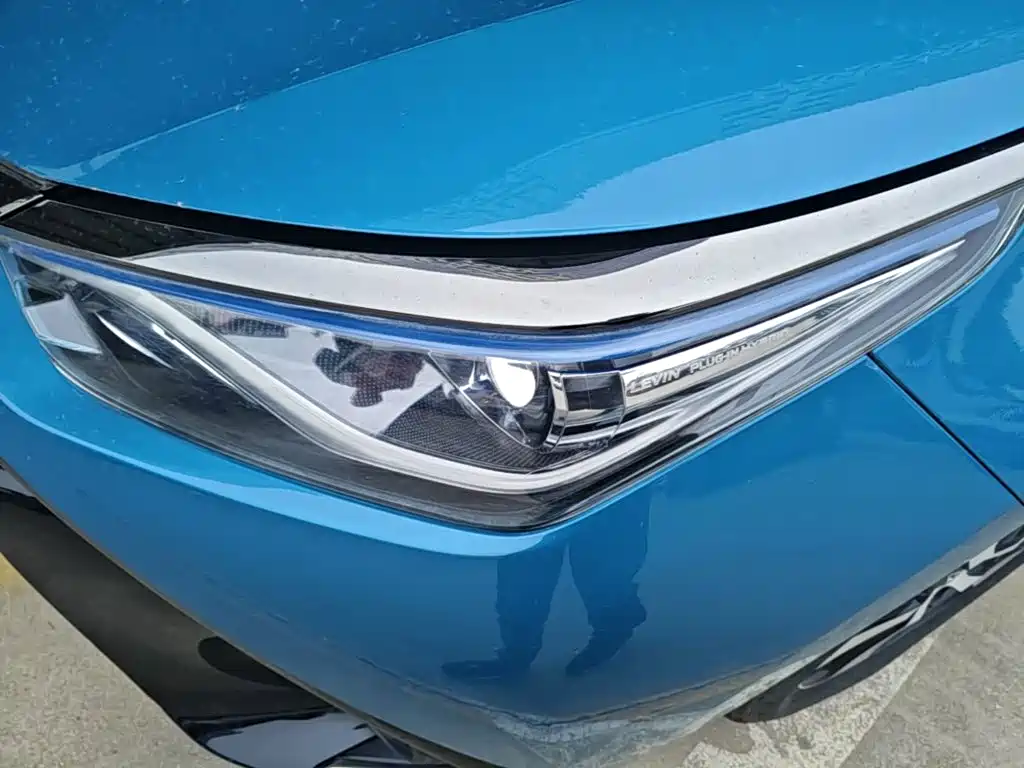 Toyota Levin Twin Engine E+ — миниатюра 24