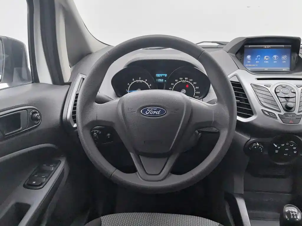 Ford Ecosport — миниатюра 11