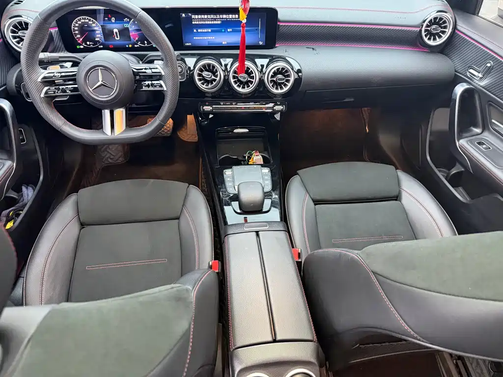 Mercedes-Benz A-Class — миниатюра 12