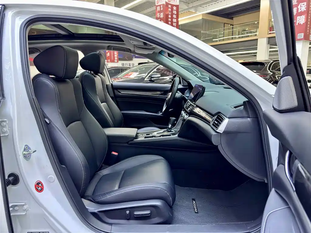 Honda Accord 2022 260TURBO Luxury