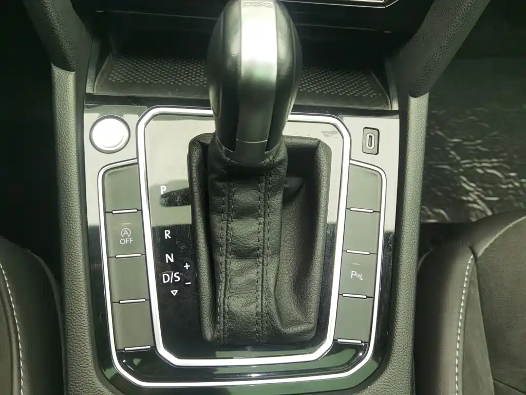 Volkswagen CC — миниатюра 13