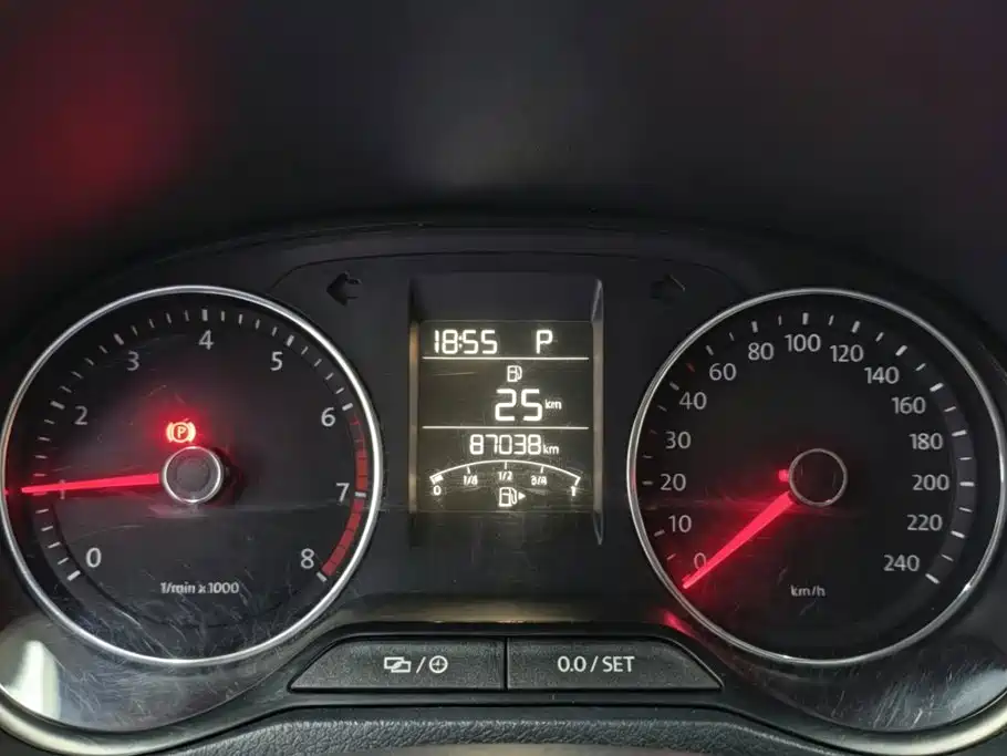 Volkswagen Polo — миниатюра 14