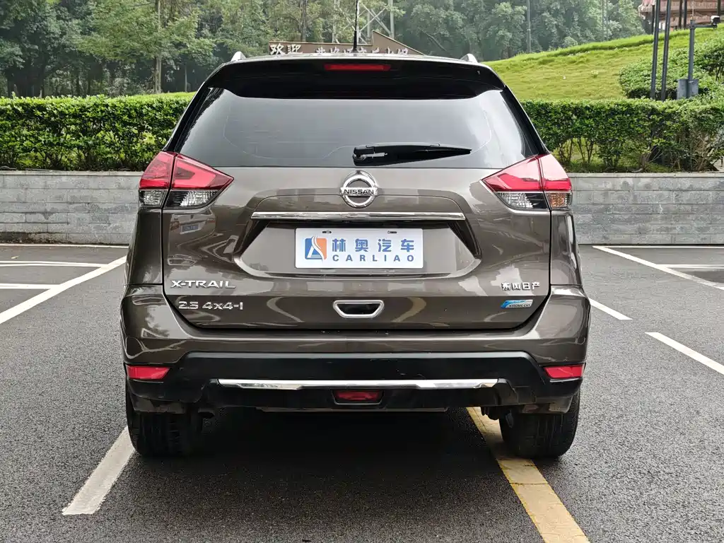 Nissan X-Trail — миниатюра 6