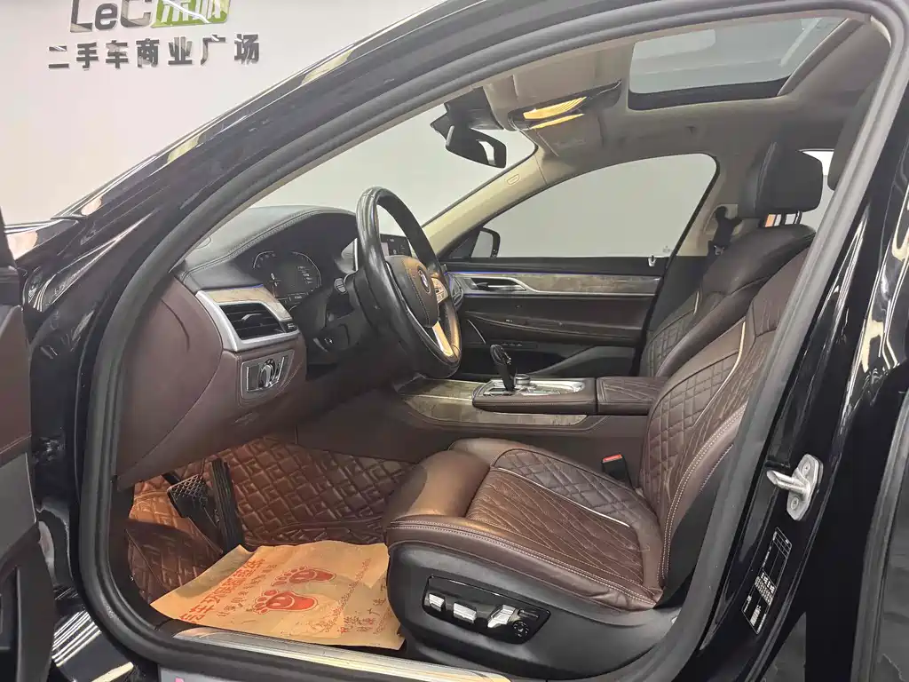 BMW 7 Series 7 2019 740Li Lead Luxury