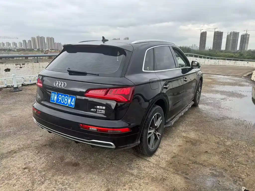 Audi Q5L — миниатюра 10