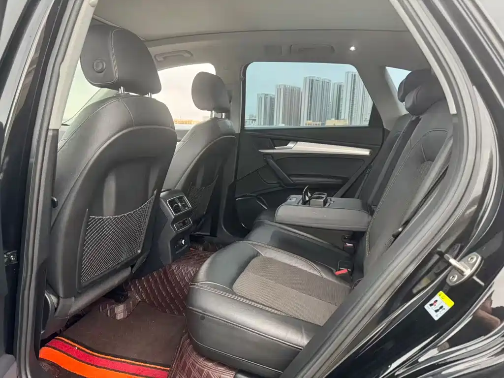 Audi Q5L — миниатюра 7