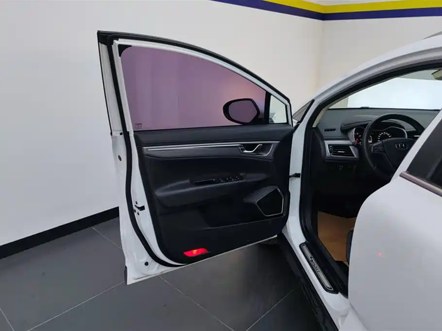 GEELY AUTOMOBILE EMGRAND GS