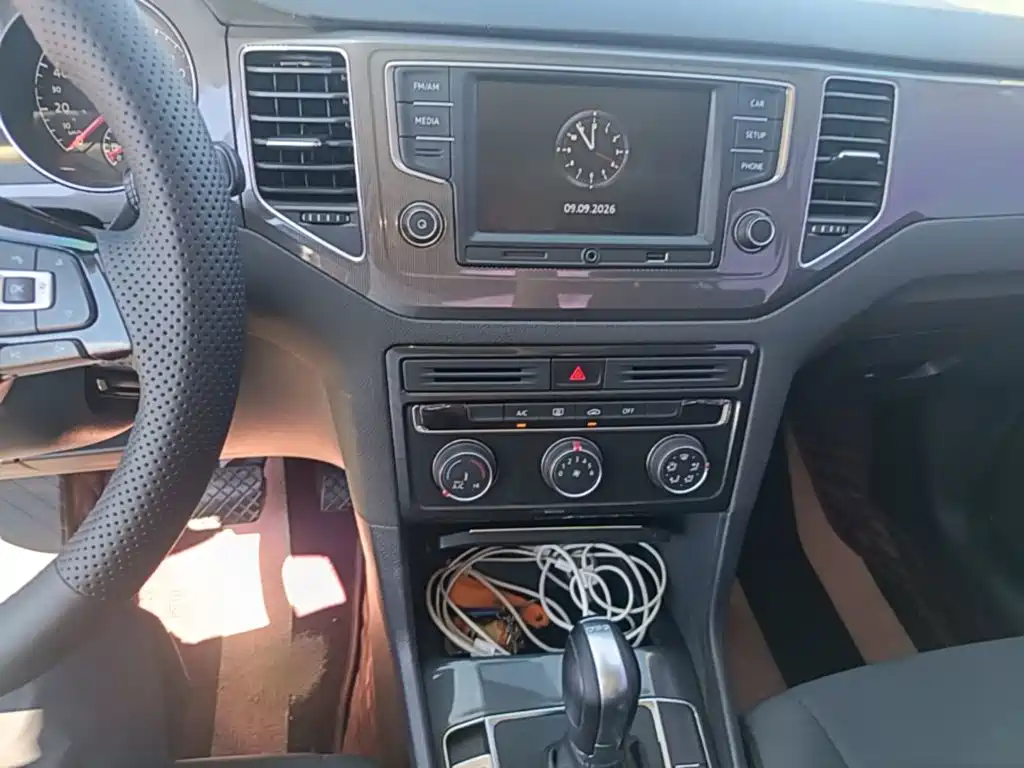 Volkswagen Golf Sportsvan — миниатюра 13