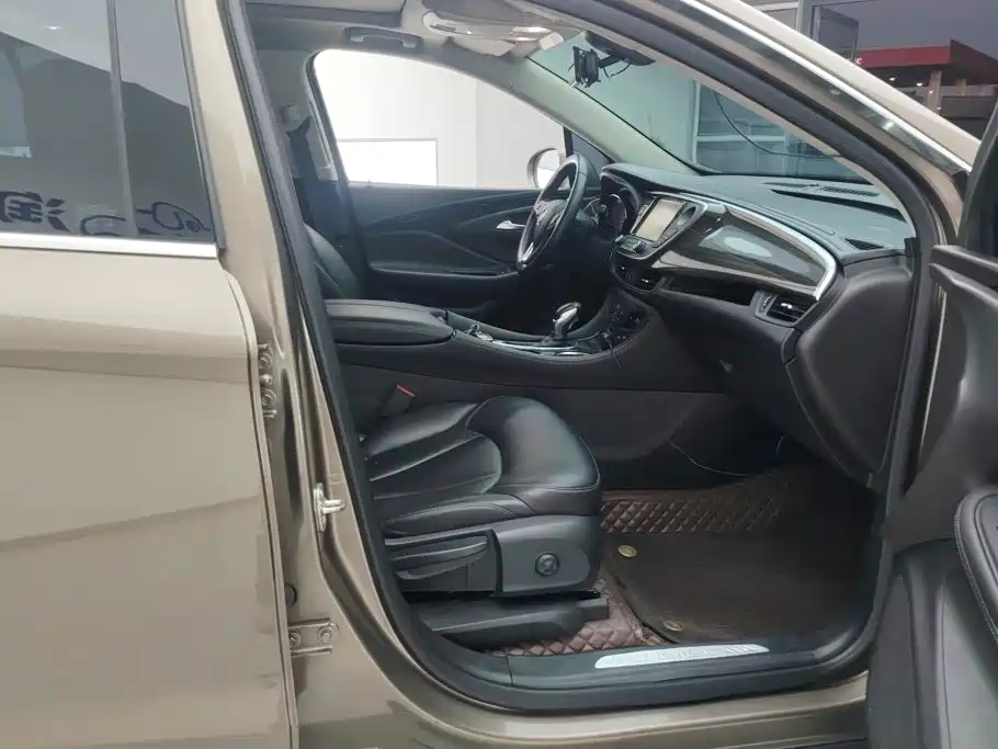 Buick Envision Plus — миниатюра 8