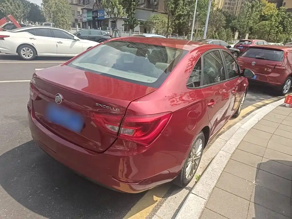 Buick Excelle — миниатюра 7
