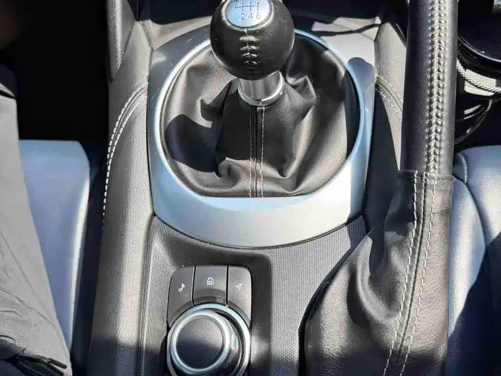 Mazda MX-5 — миниатюра 3