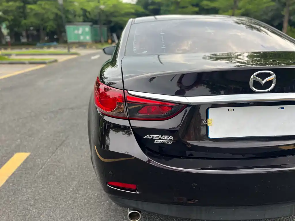 Mazda Atenza — миниатюра 8