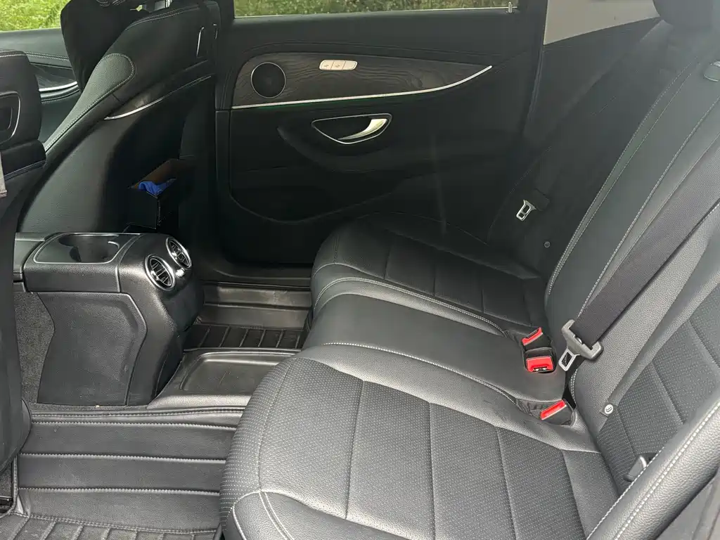 Mercedes-Benz E-Class E 2016 E 200 L Sport