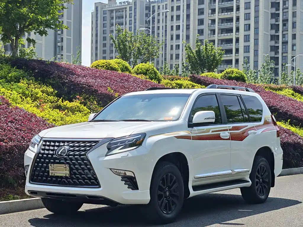Lexus GX 2023