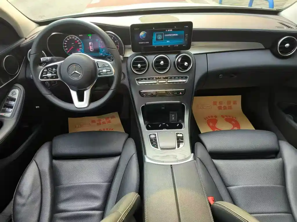 Mercedes-Benz C-Class — миниатюра 7