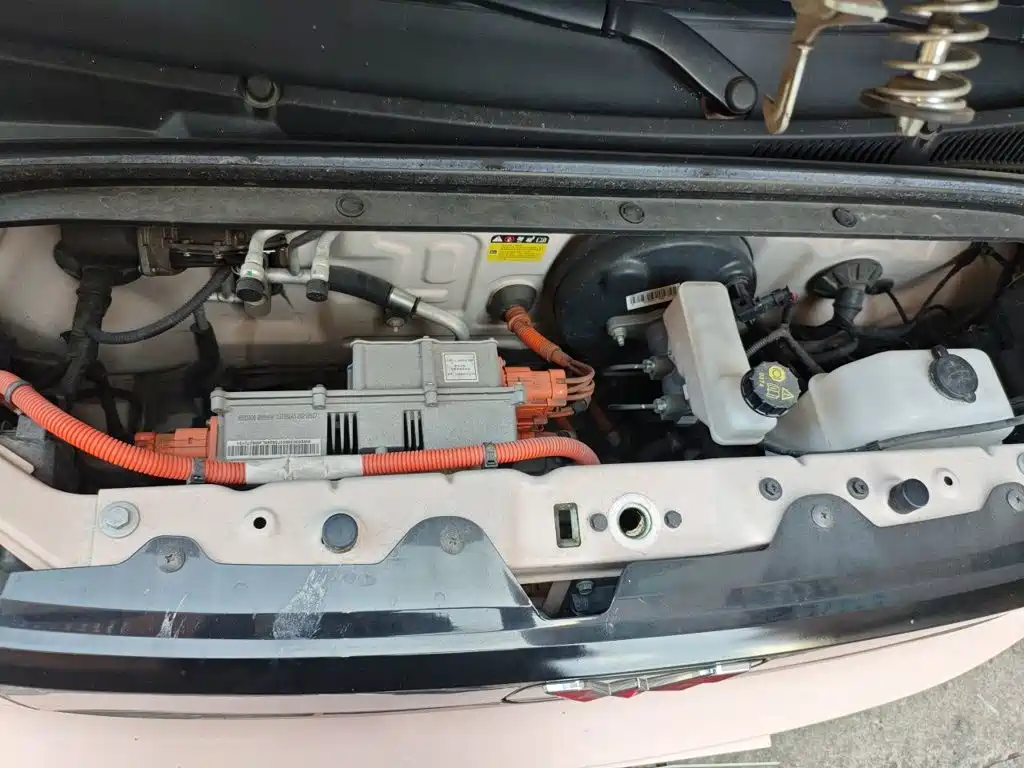Wuling MINIEV — миниатюра 16
