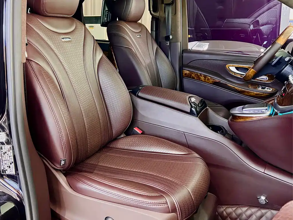 MERCEDES-BENZ V CLASS