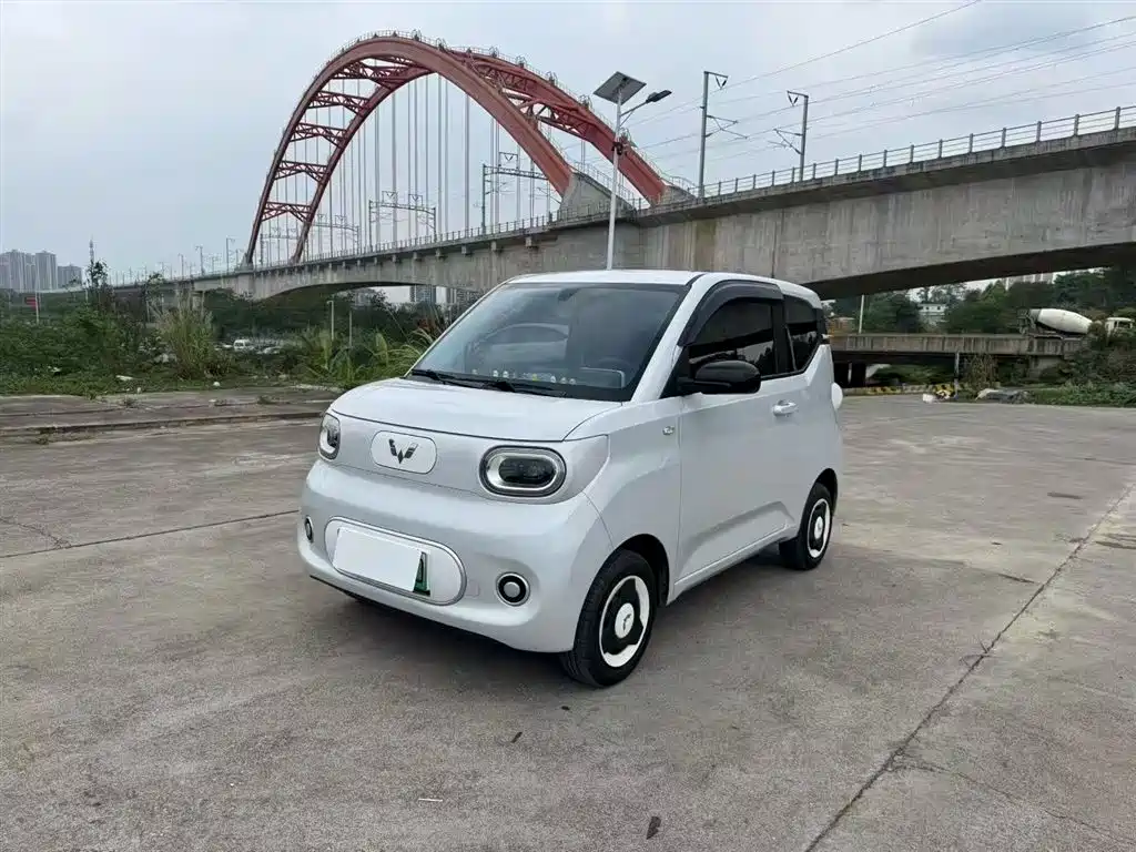 Wuling Hongguang Mini EV 2024 3rd Gen 215km Youth Edition