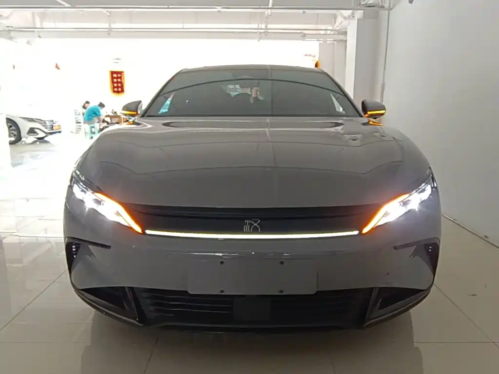 BYD Han — миниатюра 3