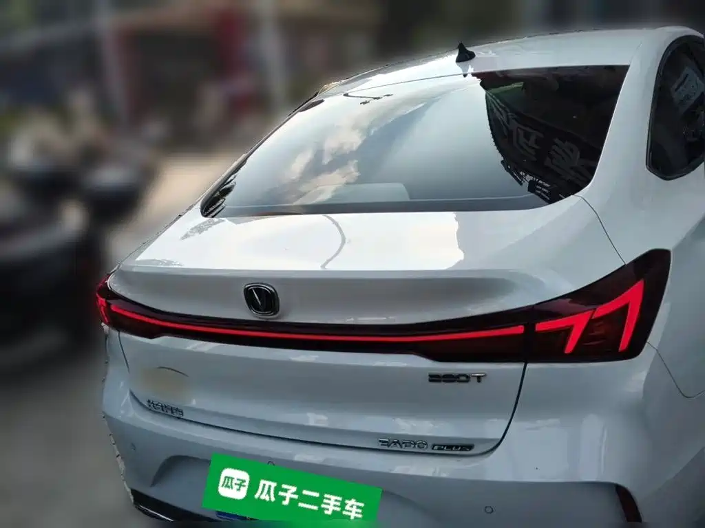 Changan Eado — миниатюра 3