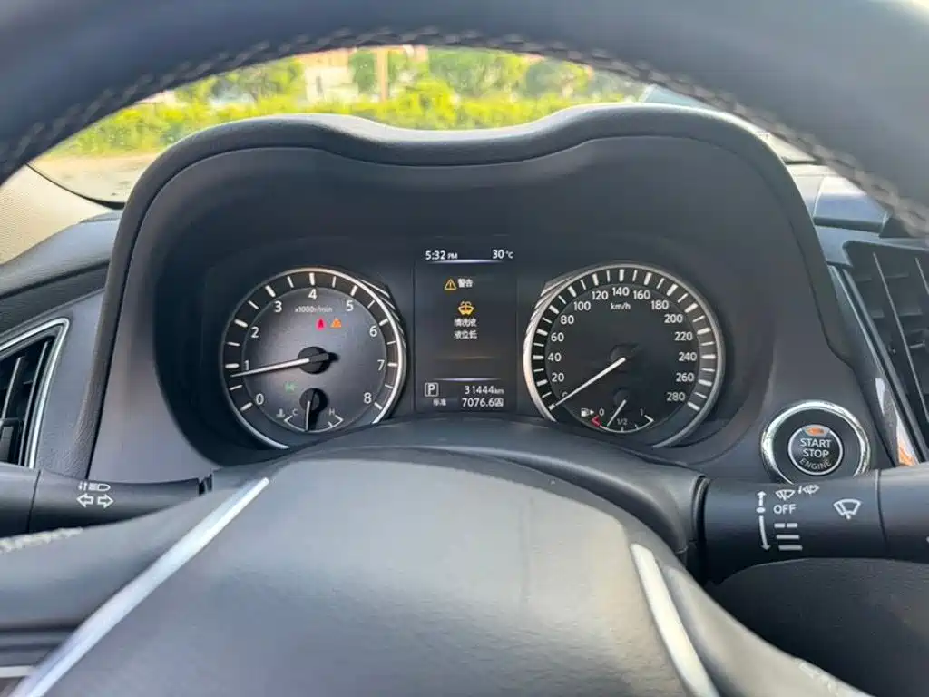 Infiniti Q50L — миниатюра 7