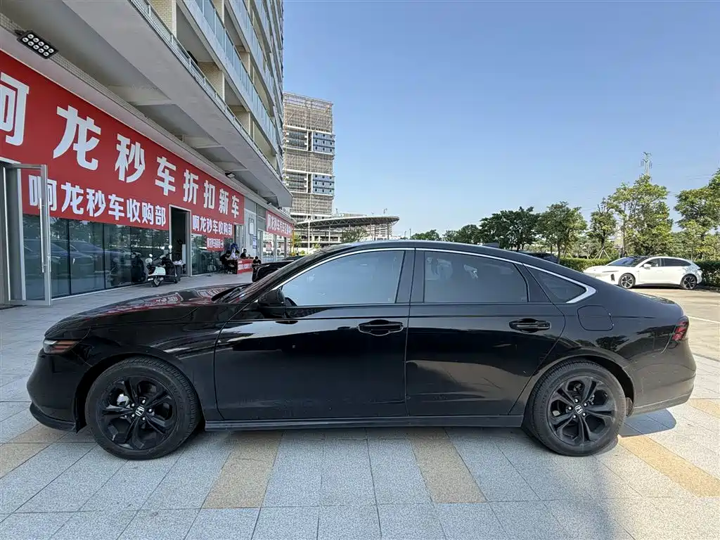 Honda Accord — миниатюра 3