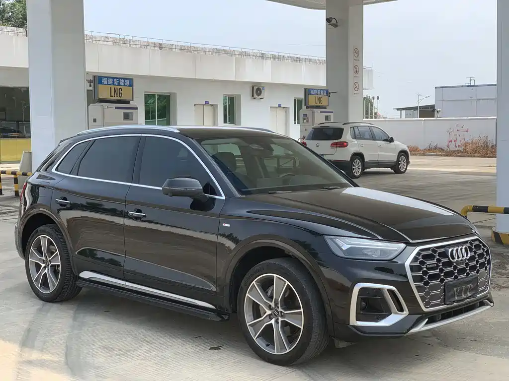 Audi Q5L — миниатюра 3