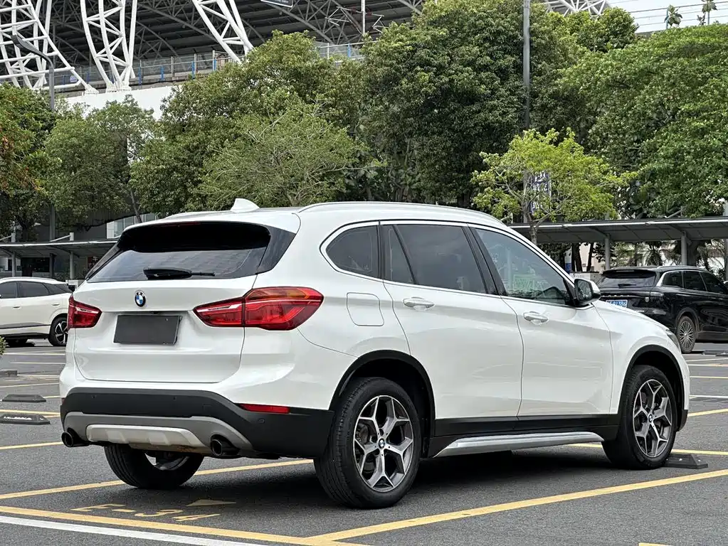 BMW X1 — миниатюра 4