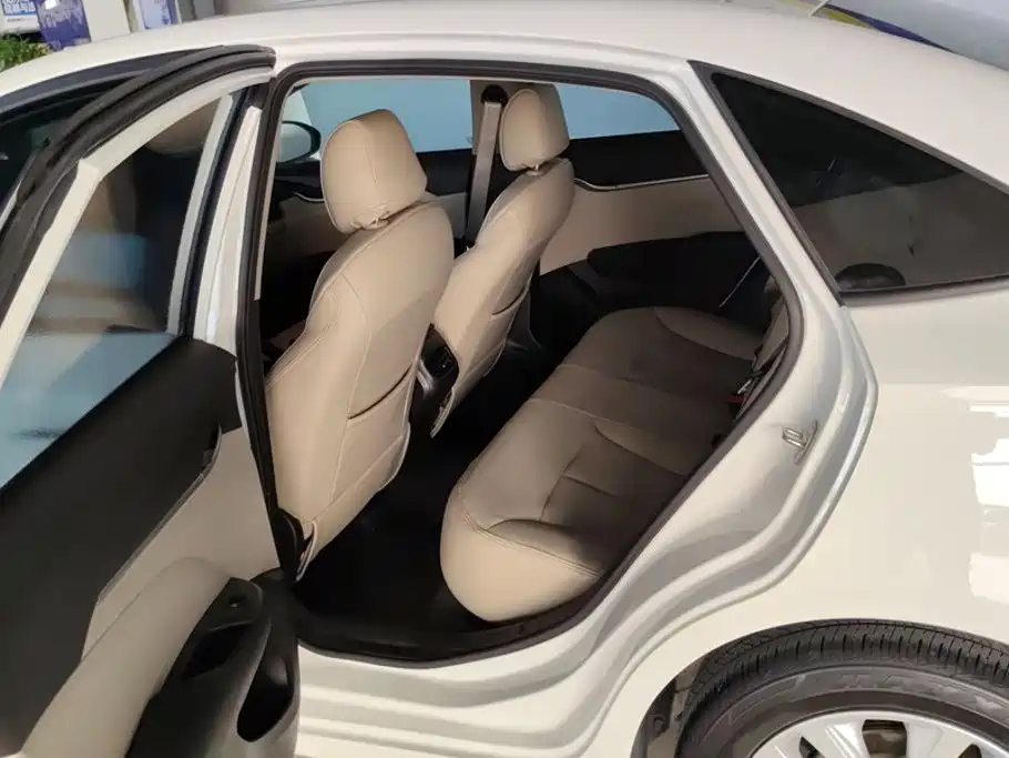 Buick Excelle — миниатюра 11
