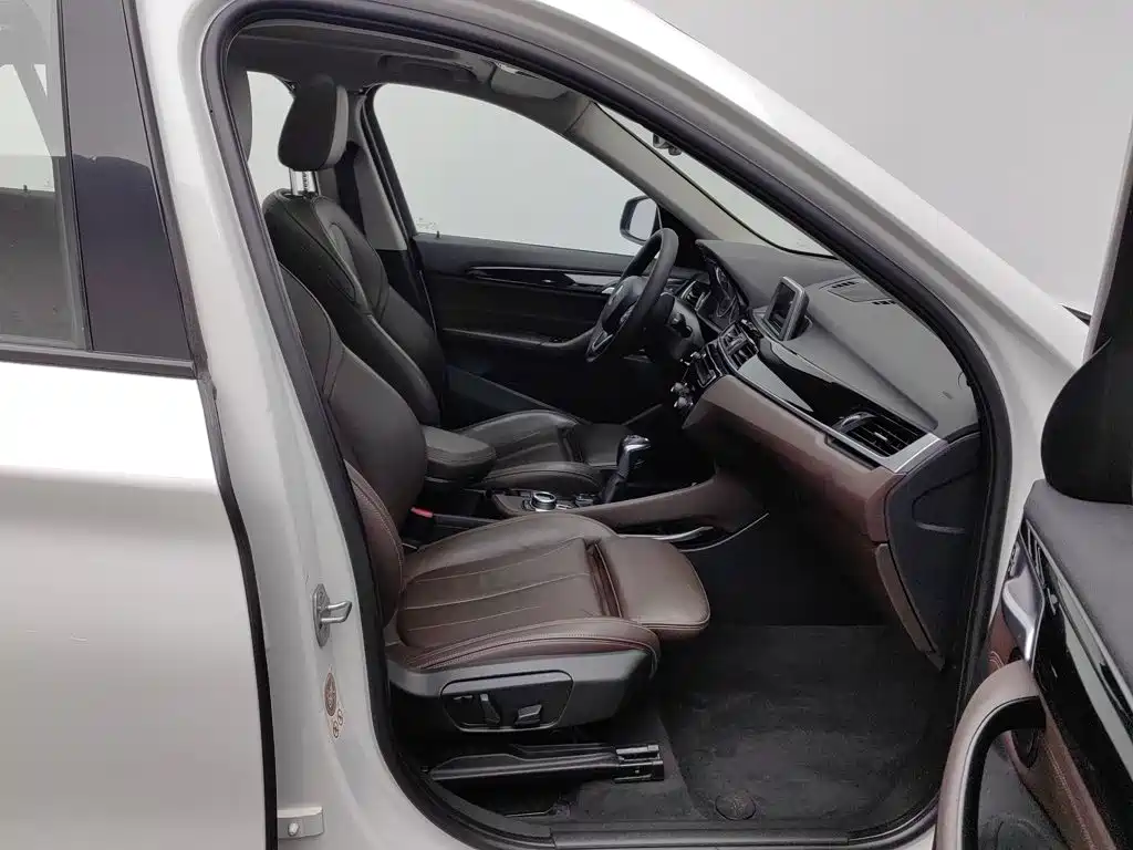 BMW X1 — миниатюра 23