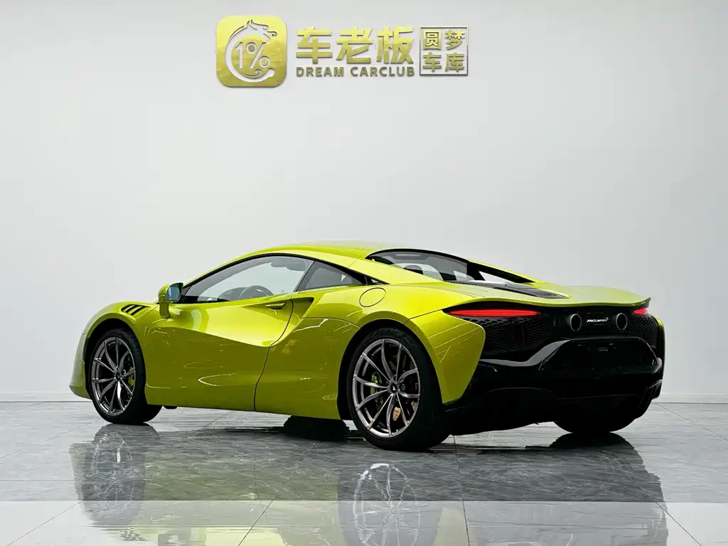 McLaren Artura — миниатюра 10