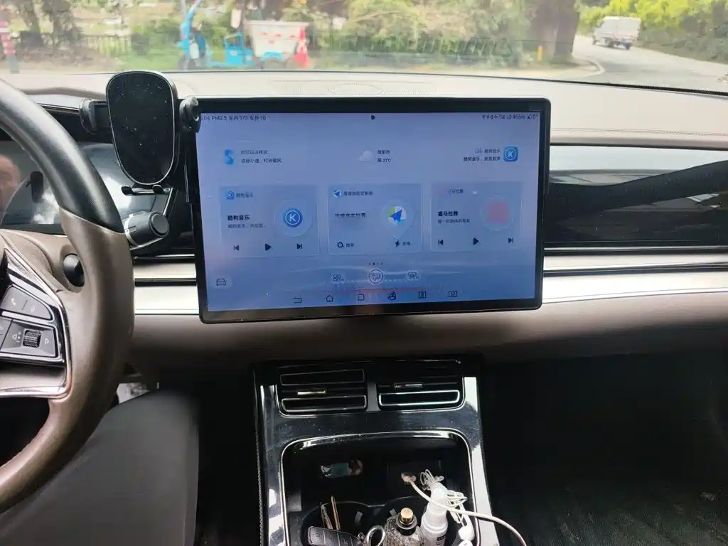 BYD Han — миниатюра 6