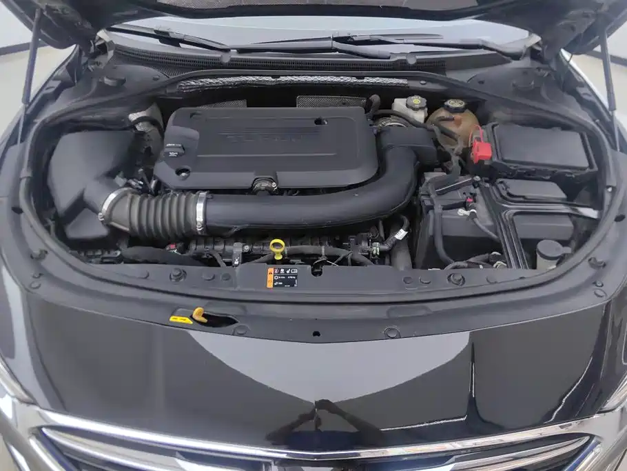 Buick LaCrosse — миниатюра 10