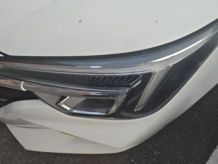 Roewe i6 MAX — миниатюра 5