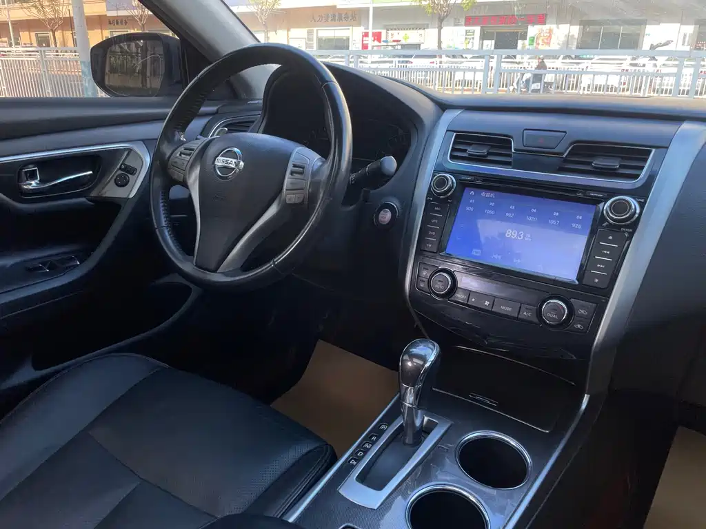 Nissan Teana — миниатюра 20