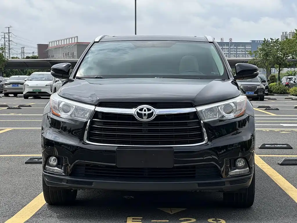 Toyota Highlander — миниатюра 2
