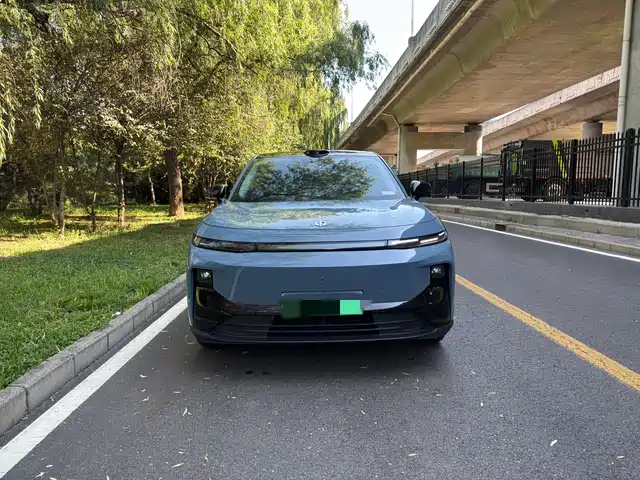 2025 Leapmotor B10