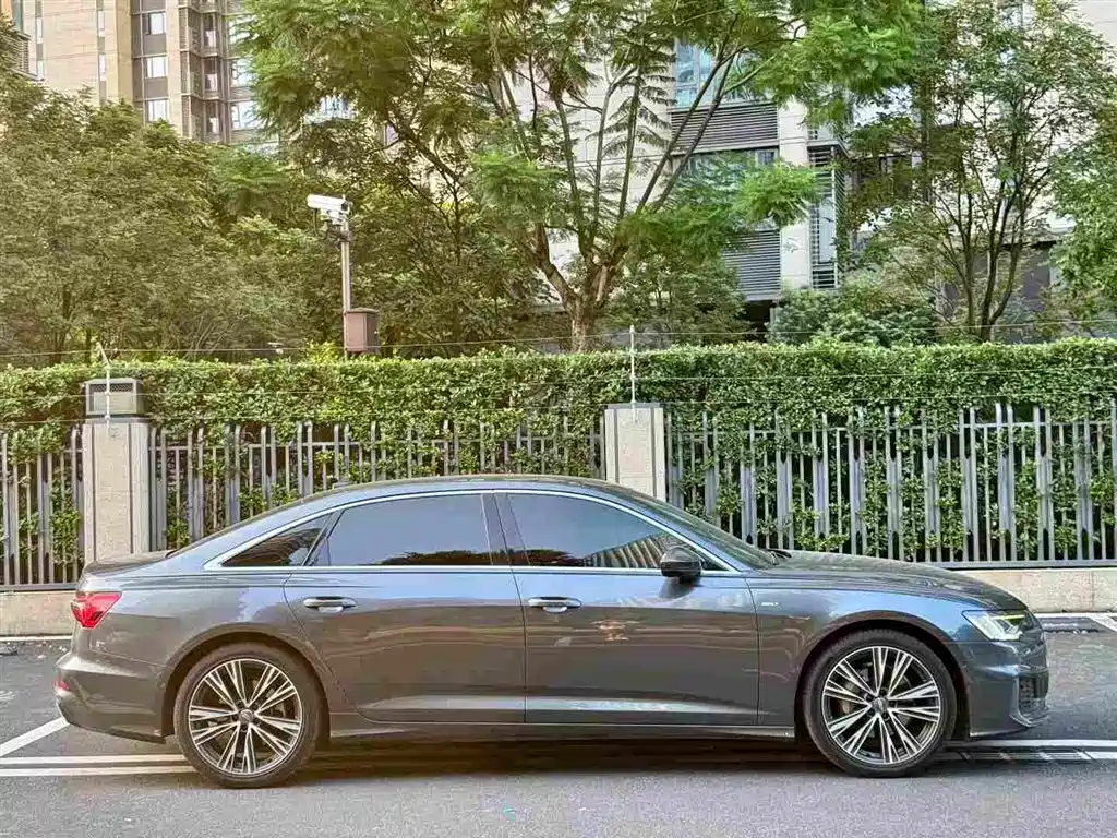 Audi A6L — миниатюра 4