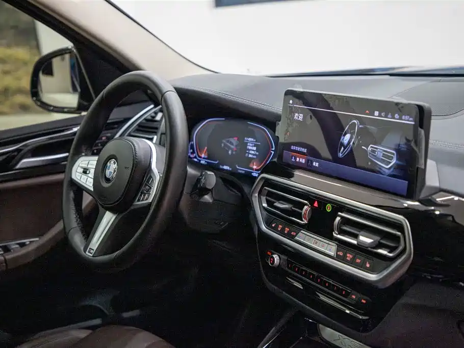 BMW X3 — миниатюра 21