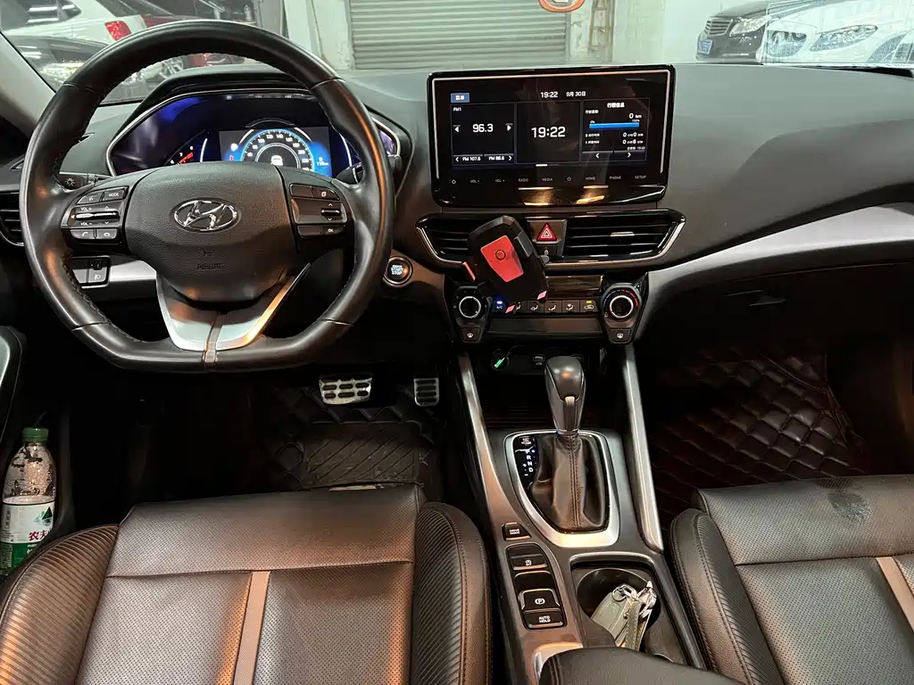 Hyundai Fista — миниатюра 8