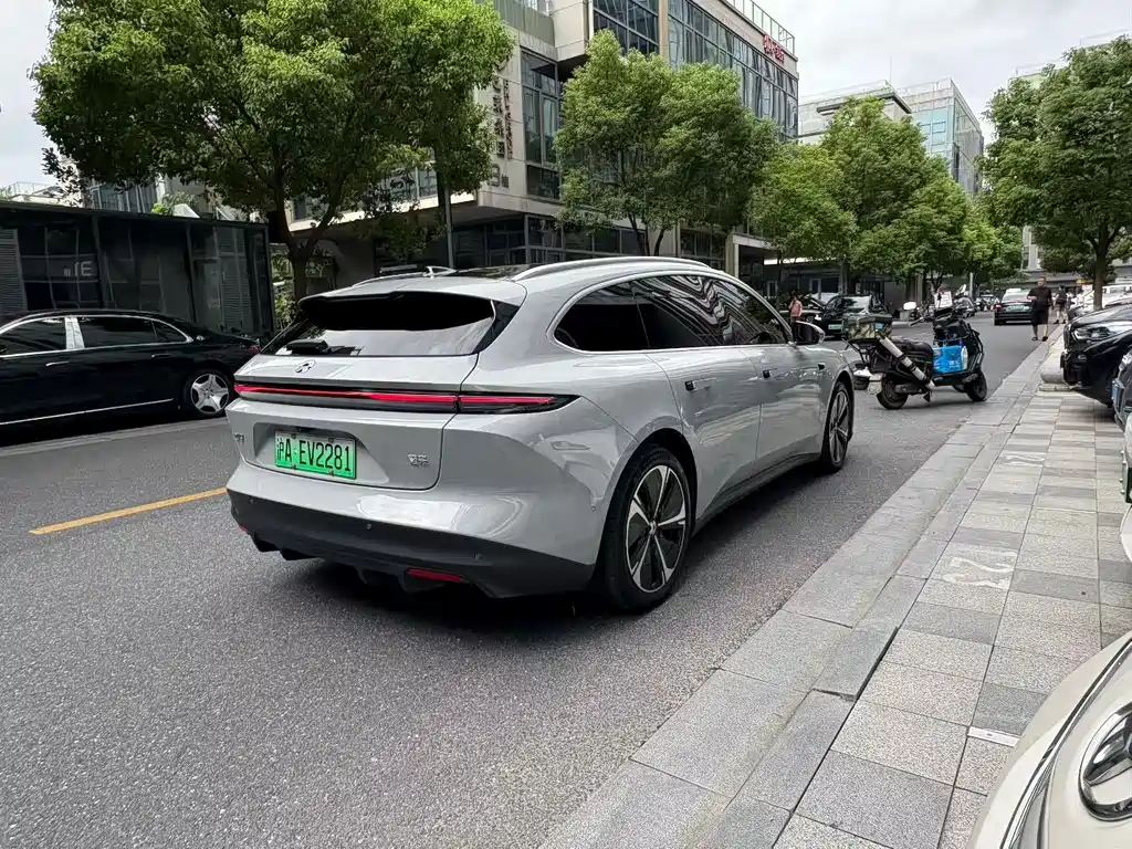 NIO ET5T — миниатюра 9