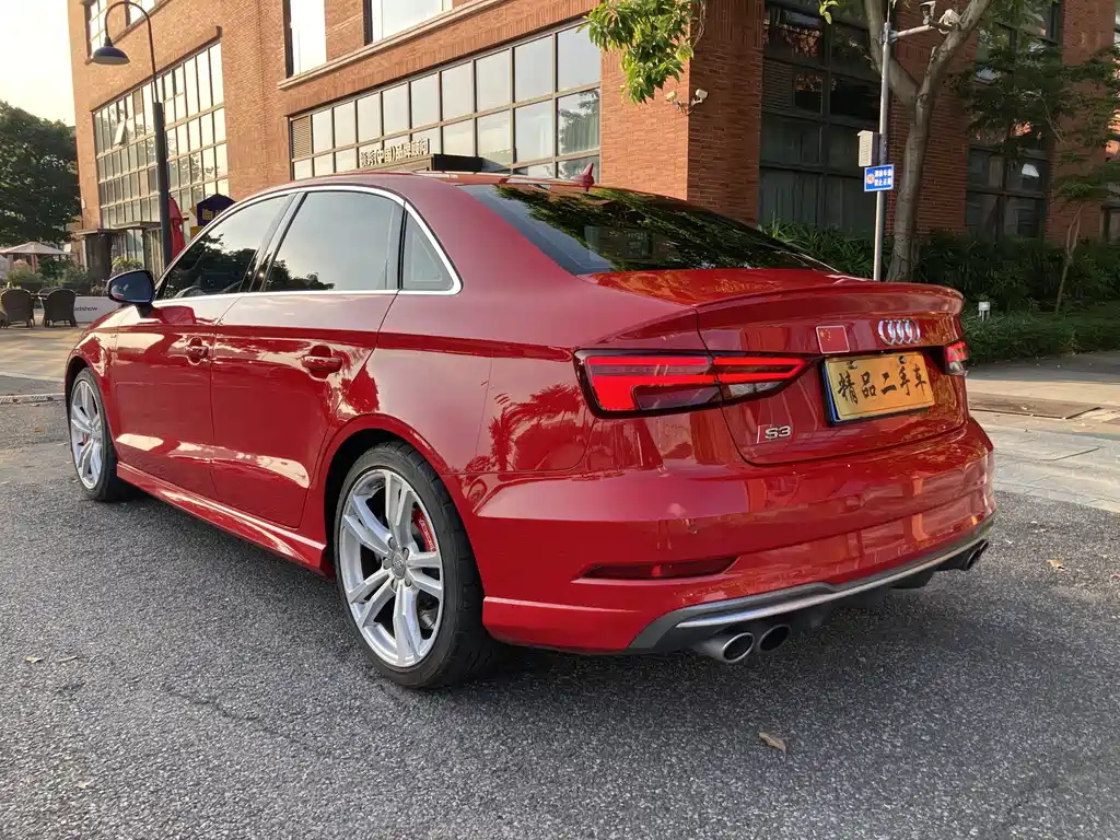 Audi S3 — миниатюра 4