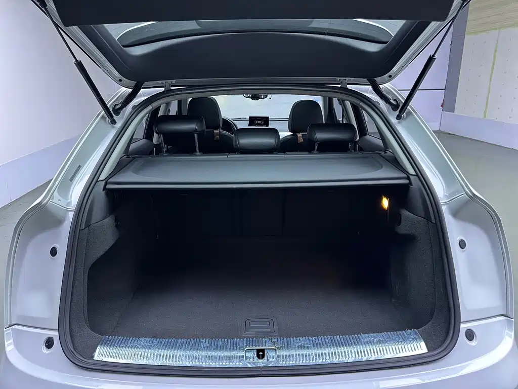 Audi Q3 — миниатюра 13
