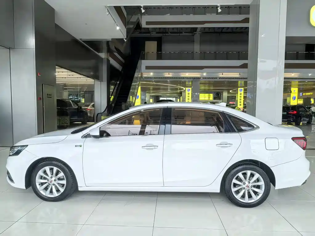 Roewe i6 — фотографии объявления, Фото 11
