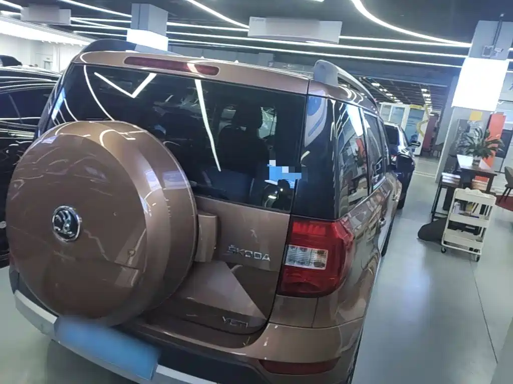 Skoda Yeti — миниатюра 7