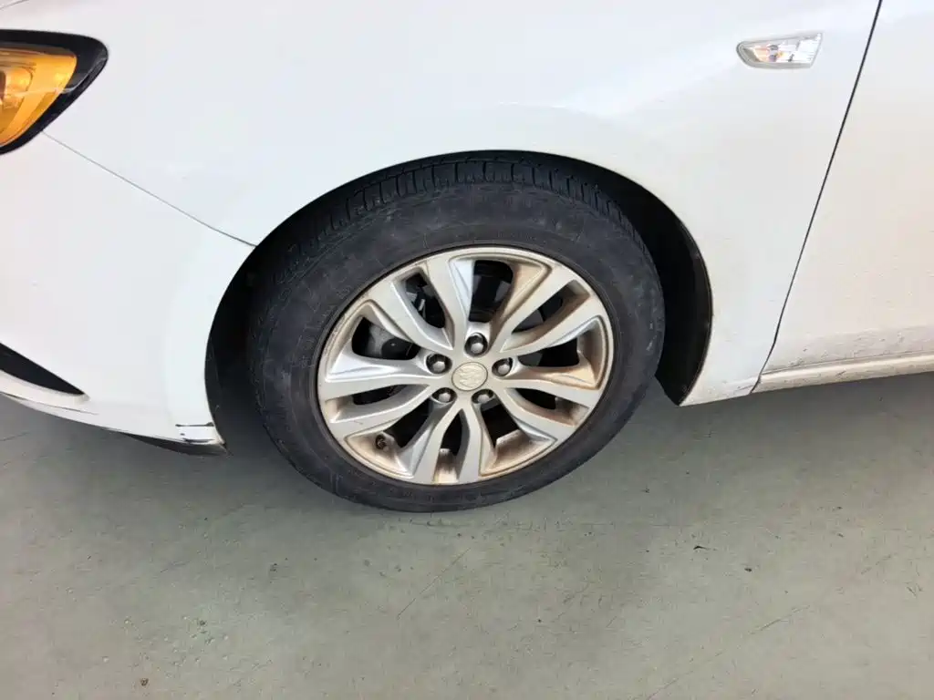 Buick Excelle — миниатюра 25