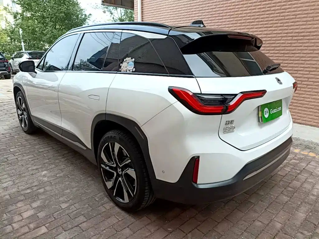 NIO ES6 — миниатюра 5