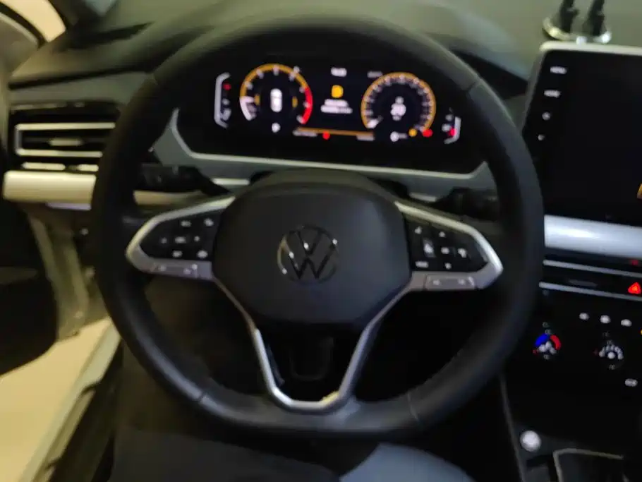 Volkswagen Lavida — миниатюра 15