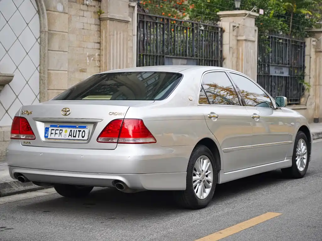 Toyota Crown 2007 2.5L Royal